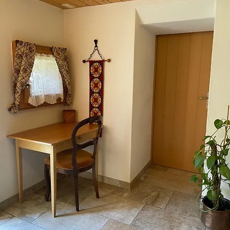 Charmante Maisonnette Avec Vue Sur Les Montagnes * Chalais