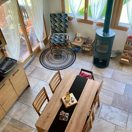 Charmante Maisonnette Avec Vue Sur Les Montagnes 샬레 *