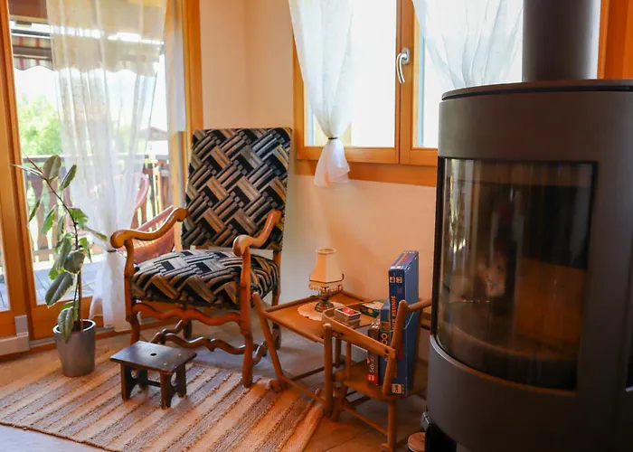 Charmante Maisonnette Avec Vue Sur Les Montagnes