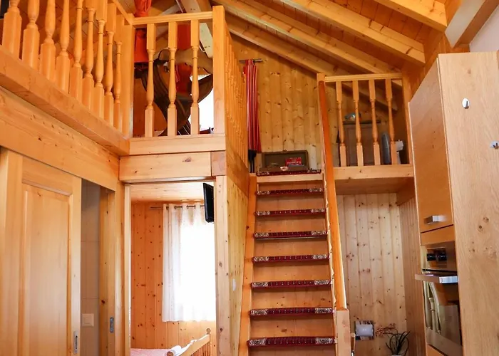 Charmante Maisonnette Avec Vue Sur Les Montagnes Chalet