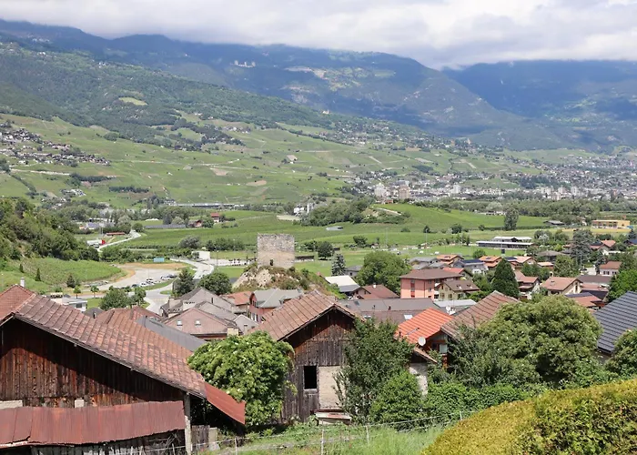 Charmante Maisonnette Avec Vue Sur Les Montagnes Chalet Chalais