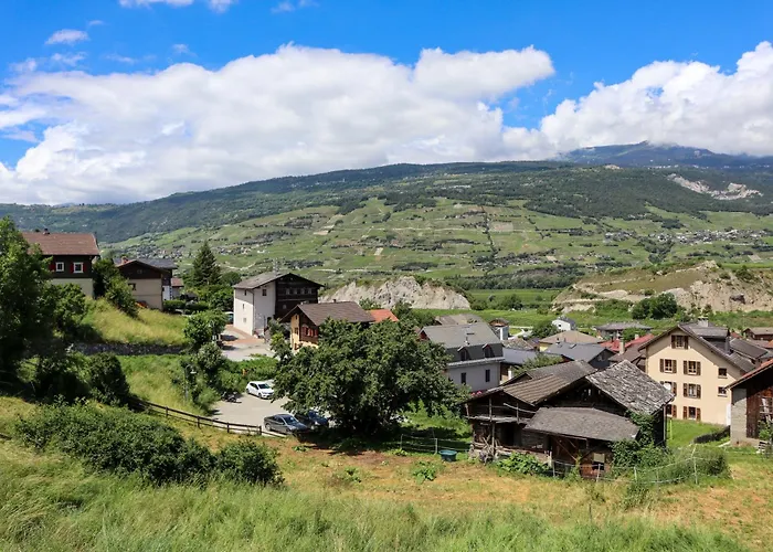 Chalet Charmante Maisonnette Avec Vue Sur Les Montagnes *