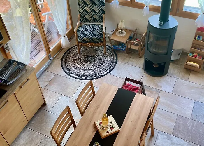 Charmante Maisonnette Avec Vue Sur Les Montagnes Chalet *