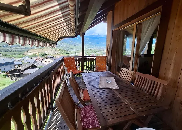 Charmante Maisonnette Avec Vue Sur Les Montagnes