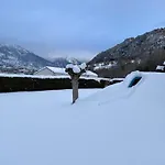 Charmante Maisonnette Avec Vue Sur Les Montagnes Σαλέ Chalais