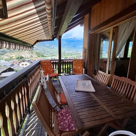 Charmante Maisonnette Avec Vue Sur Les Montagnes
